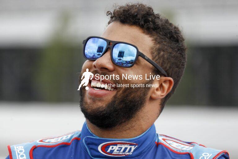 Bubba Wallace wants to play QB for Tennessee Volunteers