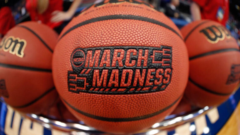 2021 March Madness bracket, TV schedule, live stream: Watch NCAA Tournament Sweet 16, tip times, announcers