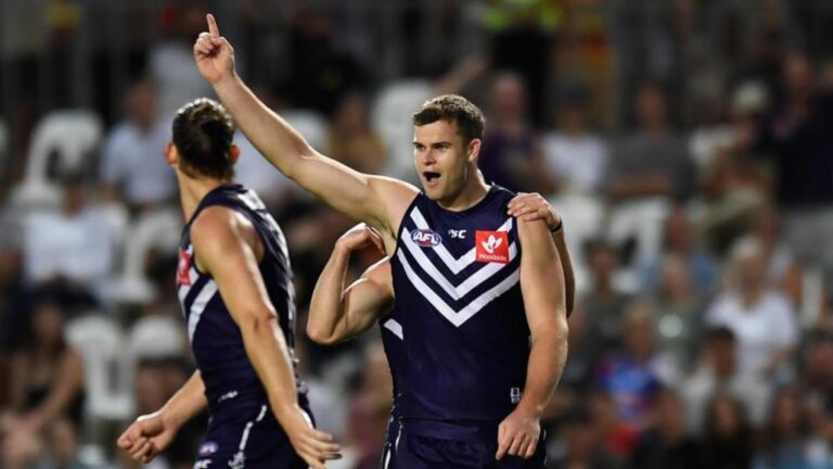 Dockers put faith in Sean Darcy in attack