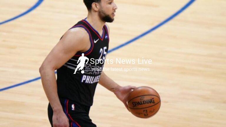 Simmons out of NBA game due to knee issue