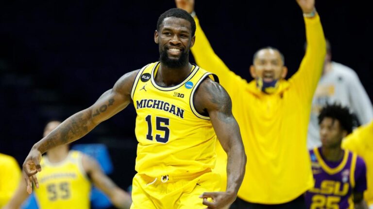 How Chaundee Brown stepped into Isaiah Livers’ shoes and saved Michigan’s season