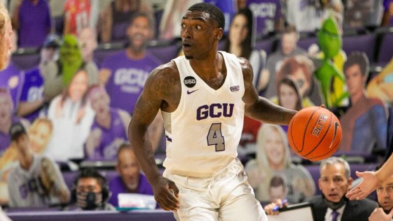 Grand Canyon senior Oscar Frayer dies in car crash just days after playing in NCAA Tournament