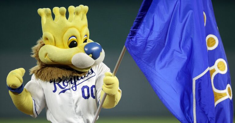 Royals put April single-game tickets on sale