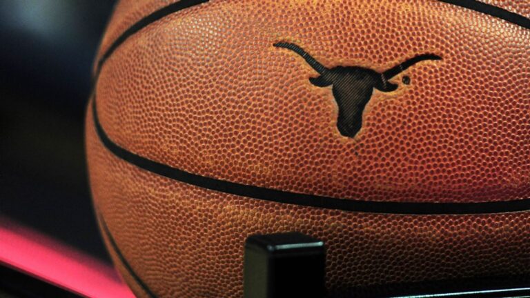 Brooklyn Nets assistant Royal Ivey interviews for Texas Longhorns men’s basketball job, sources say