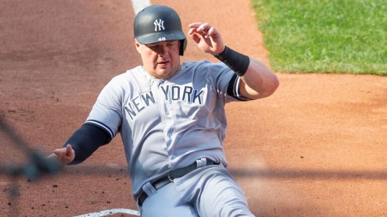 New York Yankees 1B Luke Voit going on IL with partial tear in meniscus