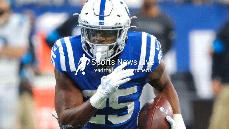 Indianapolis Colts re-signing Marlon Mack on 1-year, $2 million deal, source says