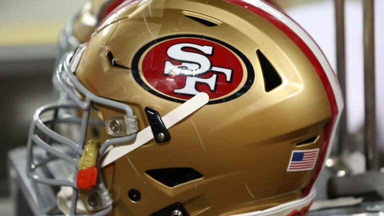San Francisco 49ers move up in NFL draft, acquire No. 3 pick from Miami Dolphins, sources say