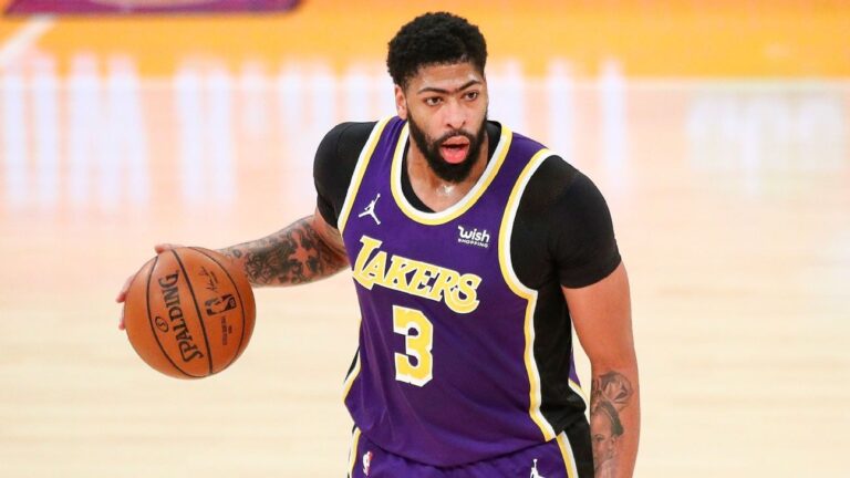 Lakers’ Anthony Davis cleared to advance on-court work but ‘still a ways away’
