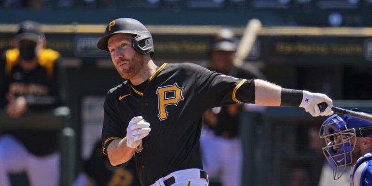 Todd Frazier opts out of Pirates deal
