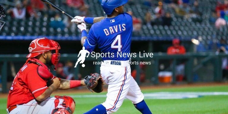 Khris Davis hits first two spring home runs for Rangers