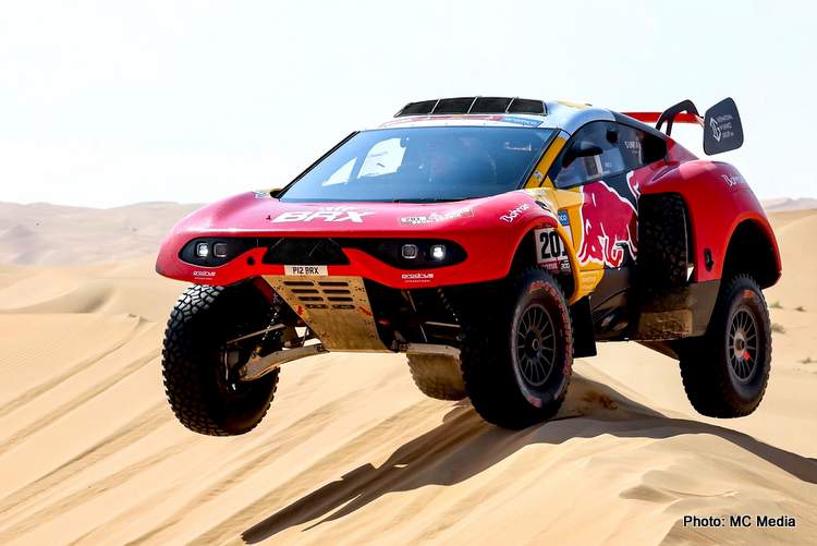 Dakar 2023: Loeb wins sixth stage in a row, Al Attiyah unflustered