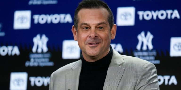 Aaron Boone has toughest job in New York sports