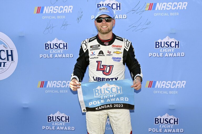 Byron earns Kansas Cup pole in all-Hendrick front row
