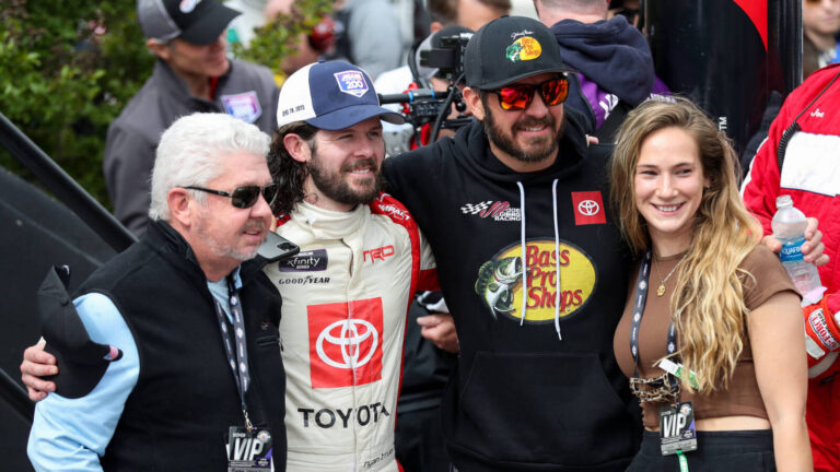 Truex brothers sweep NASCAR homecoming at Dover