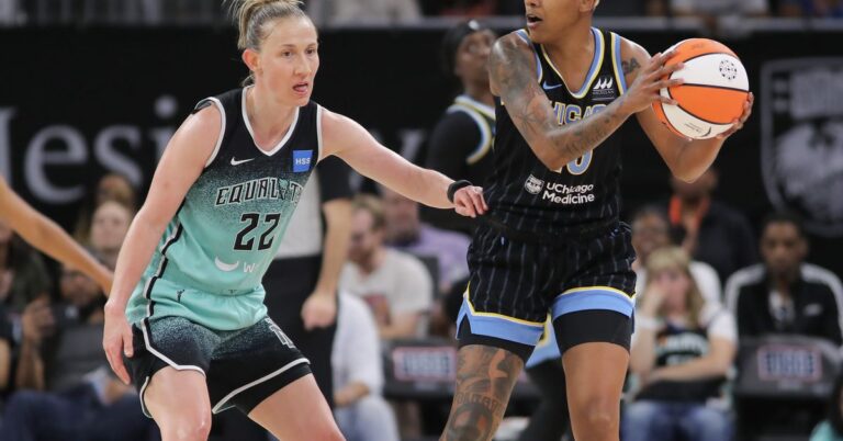 WNBA: Breanna Stewart hits game-winner, Chicago Sky drop heartbreaker