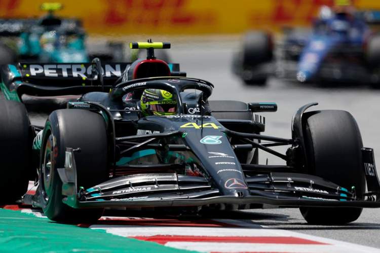 Mercedes expect more challenges in Canada than Spain