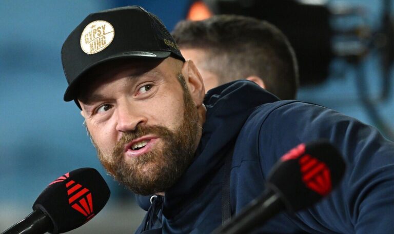 Tyson Fury casts more doubt on Anthony Joshua fight as Gypsy King ‘past his best’ | Boxing | Sport