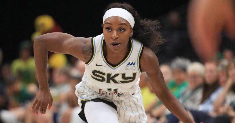 WNBA: Chicago Sky’s Dana Evans is Sixth Player of the Year favorite