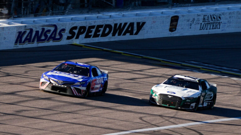 Top-5 NASCAR Paint Schemes: Hollywood Casino 400 at Kansas Speedway