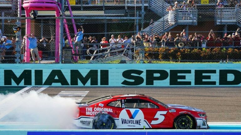 Homestead-Miami Speedway to help decide the Championship 4