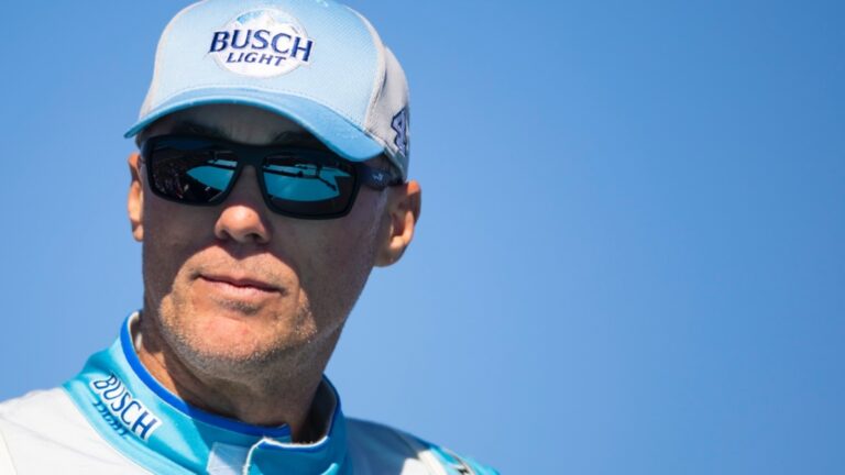 Kevin Harvick to debut new Mobil 1 scheme highlighting incredible milestone