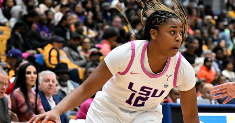 NCAAW: Business as usual for the No. 7 LSU Lady Tigers