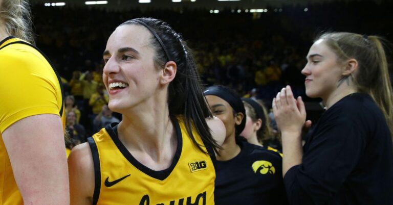 NCAAW: A game-winning, buzzer-beating 3 from Caitlin Clark